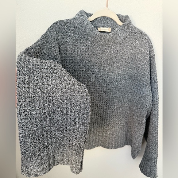 Altar’d State Large Gray Soft Turtleneck Women's Sweater - Picture 5 of 7